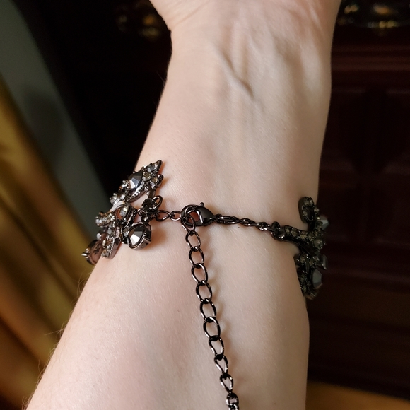 Ladies Bracelet - Picture 3 of 3